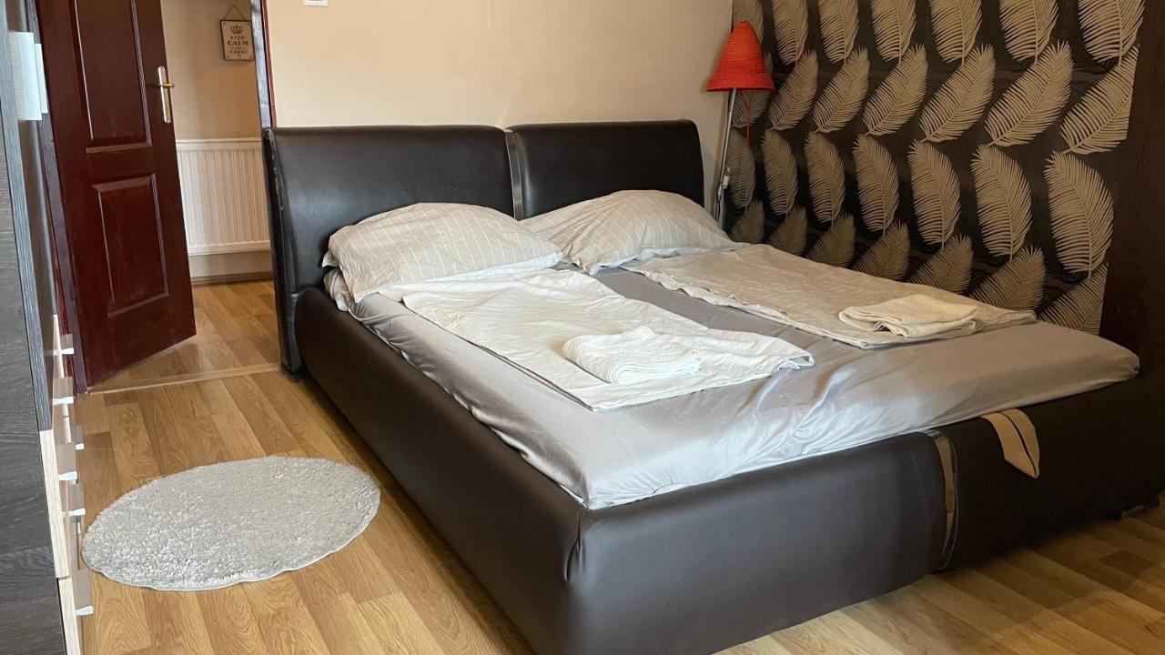 באיה Bristol Apartment מראה חיצוני תמונה